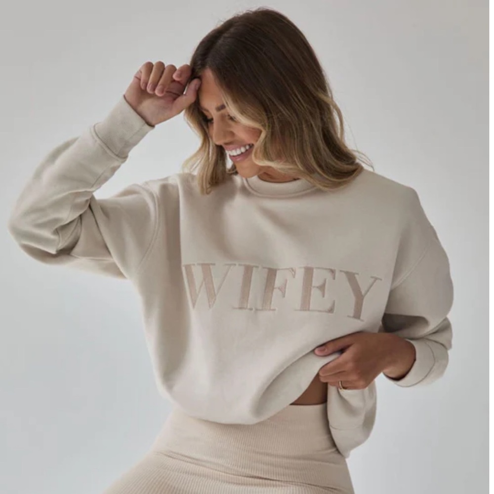 Wifey Embroidered Crewneck Sweatshirt - Cream